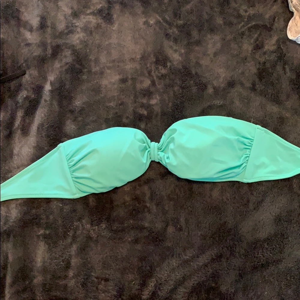 VS bandeau top